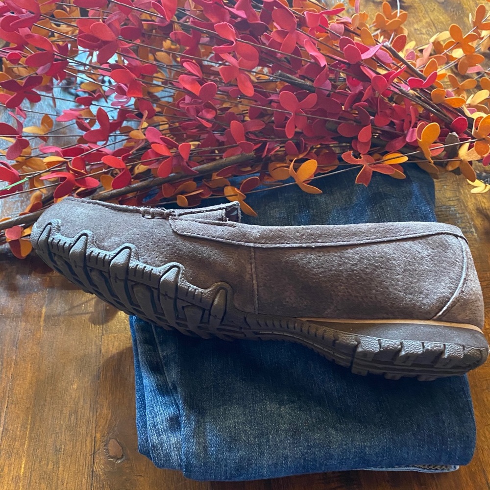 Sketchers Relaxed Fit Bikers Wayfarer Flats